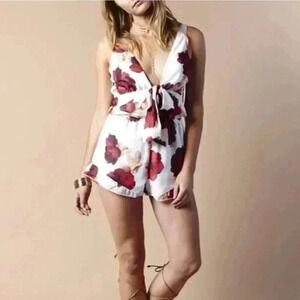 Winston White Adrianna Floral Romper in White Red Size Medium